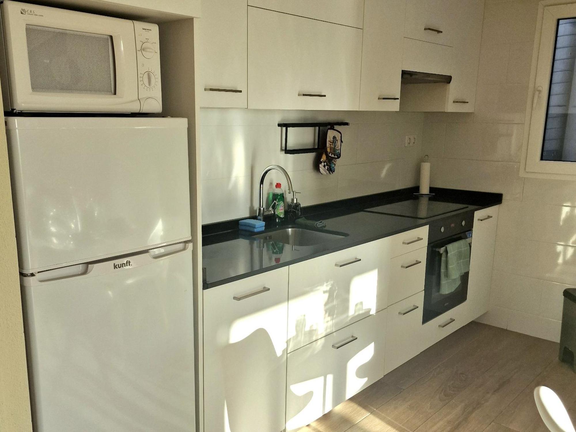 Cozy Apartment With Sea View تورّيفيِخا المظهر الخارجي الصورة